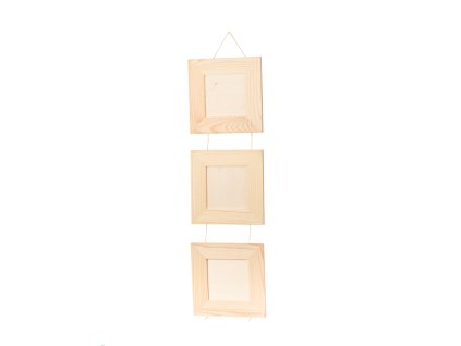 Houten fotolijstjes aan een koord