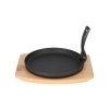 Gietijzeren koekenpan op houten plank GRADA - 22 cm