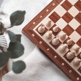 Schaakspel ♟️ #atmowood #houtenschaakspel #spellen #voorkinderen #gemaaktvanhout